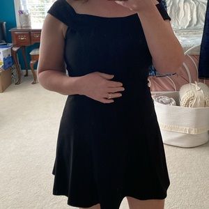 TeezeMe LBD size 9/10.
